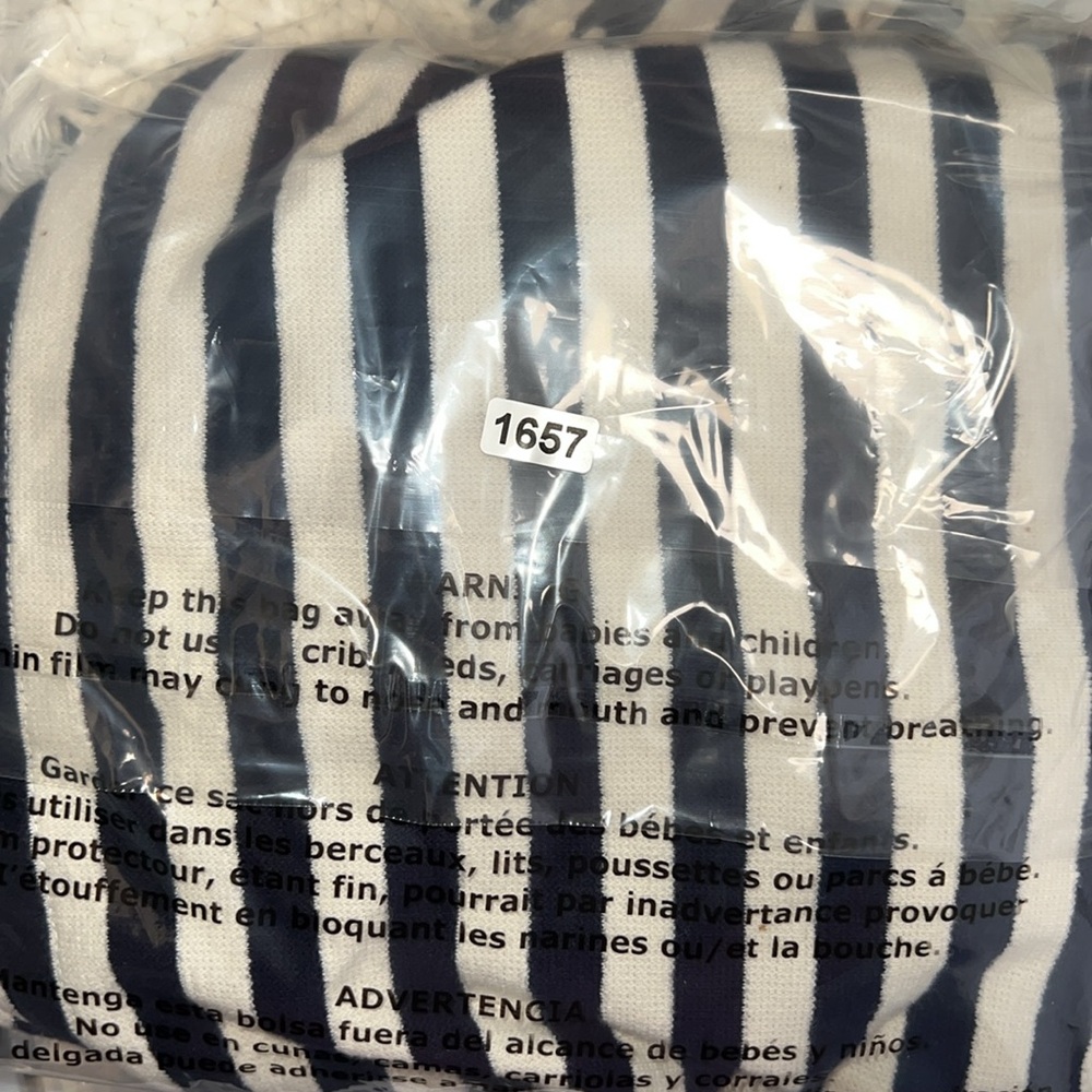 Pepin Stripe Top Medium - Picture 12 of 12